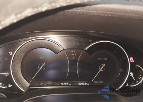 2018 BMW 540I xDrive z USA, uszkodzony, nr VIN WBAJE7C51JWD49494